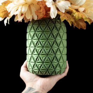 Trivo Vase